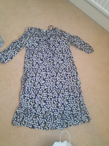 John Lewis Midi Tea Dress Size 10 Blue Floral Short Sleeve Fault BNWT RRP£59 - Picture 1 of 3