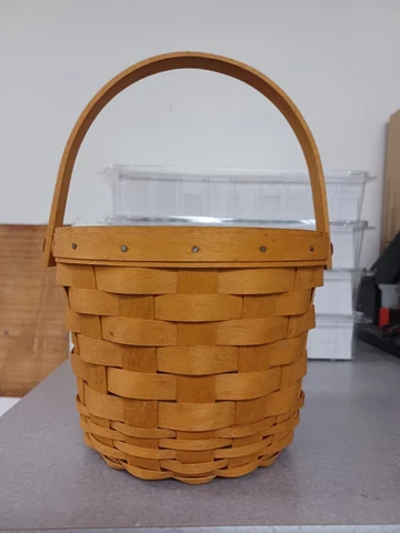 Longaberger Basket Small Round Handle 1998 With Plastic Liner 7 x 5 inches Cover