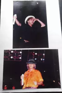 dfgh Rod Stewart Pro stage color photos 2 pcs 8x 12" - Picture 1 of 1