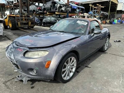 Nudillo/tubo trasero derecho pasajero compatible con 06-14 MAZDA MX-5 MIATA 957411 Foto 1 de 4