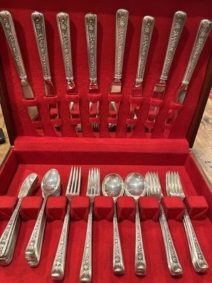 Cubiertos Windsor Rose de Watson de plata de ley para 8 juegos de servicio 48 piezas Foto 1 de 4