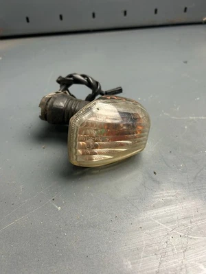 Задний индикатор для левой руки Kawasaki ER650 A7F - Изображение 1 из 2