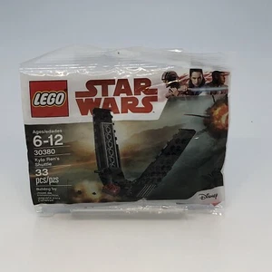 LEGO Star Wars Kylo Ren's Shuttle 30380 (Factory Sealed) - Picture 1 of 2