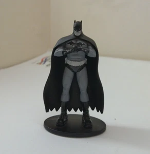 Batman Negro Blanco Serie 1 Patrick Gleason Mini Figura Estatua DC Coleccionables - Imagen 1 de 6