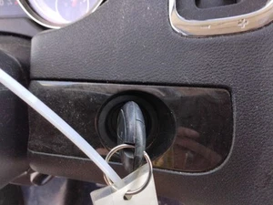 Ignition Switch Conventional Ignition Fobik Fits 15-20 CARAVAN 2871117 - Picture 1 of 12
