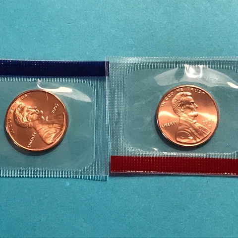 2005 P&D Lincoln Cents Unc in Mint Cello   FREE SHIP Cover