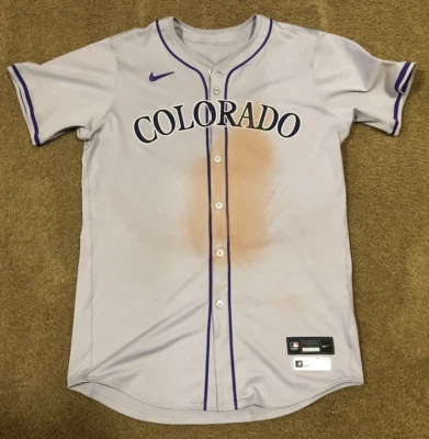 Camiseta deportiva usada 2024 Colorado Rockies Elias Díaz Jackie Robinson usada en juegos DIRT 2Hit Foto 1 de 4
