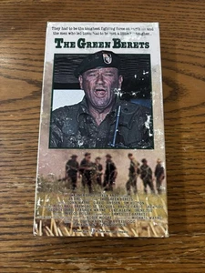 The Green Berets (VHS, 1990) - Picture 1 of 3
