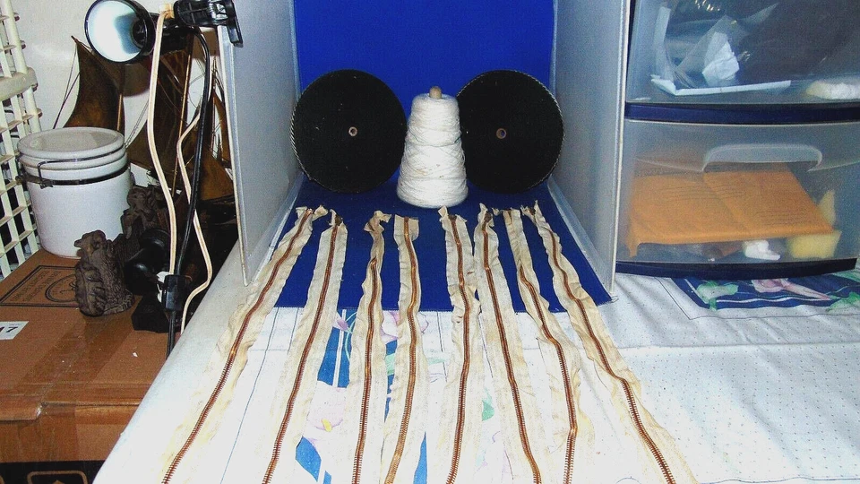 UPOLSTERY SEWING MATERIALS-8 Zippers, Full Spool Thread, 2 Rolls Badding - Image 1 of 4