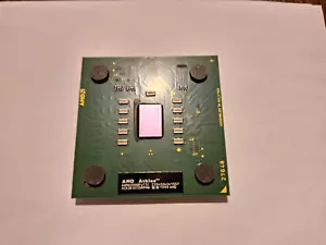 AMD Athlon XP-M 2000+ mobile rare Athlon XP-M AXMA2000FUT3C vintage CPU - Picture 1 of 2