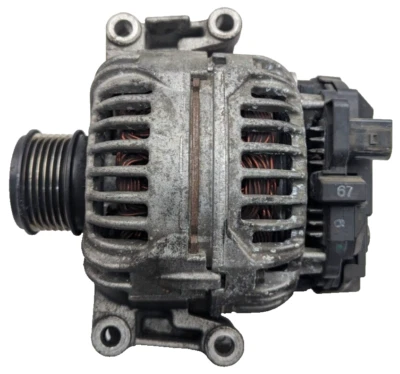 Alternador Audi A4 2009 2010 2011 2012 2,0 L Foto 1 de 4