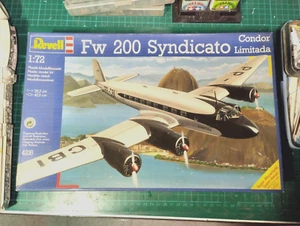 Kit Revell sala 1/72 - Focke-Wulf Fw 200 "Syndicato Condor Limitada" 4216 - Foto 1 di 2