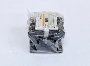 Fuji Electric SC-2SN / SC-2SN [50] / SC50AA Magnetic Contactor - Picture 1 of 14