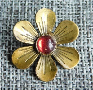 Antique Vtg Button Flower with Glass Cabochon Aprx: 1" #1104-C - Picture 1 of 5