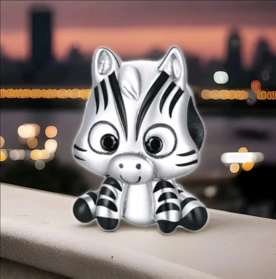 Charm Zebra mascotte Juventus in argento 925  - Immagine 1 di 4