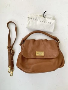 Bolso Marc by Marc Jacobs Classic-Q Lil Ukita Cuero Guijarro Marrón Caramelo Boho - Imagen 1 de 13