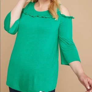 LANE BRYANT 14/16 Green Cold Shoulder Knit Ruffle Trim Swing Top 14W 16W 0X 1X - Picture 1 of 5