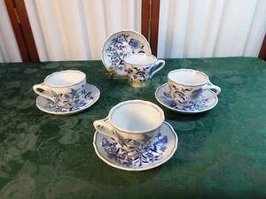 8pc Beautiful Vintage Blue Danube Blue Onion Decorative Cups & Saucers Set - Picture 1 of 10