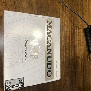 Macanudo Inspirado 20 Toro Cigar Empty White Cigar Box - Picture 1 of 5