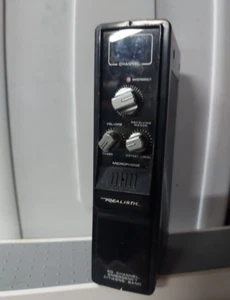 REALISTIC 40 Channel Emergency Citizen Band Radio Transceiver TRC-412 retro - Photo 1/2