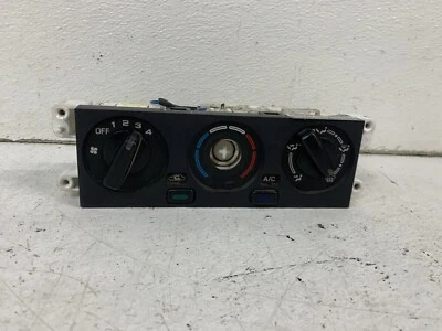 Nissan Sentra 1995-1997 y 200SX calefacción aire acondicionado HVAC panel de control calor aire acondicionado fabricante de equipos originales Foto 1 de 4