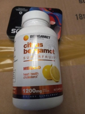Suplemento dietético Bergamet North America Mega + O Heart - 60 cápsulas 4/2026+ Foto 1 de 4