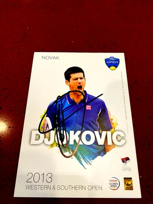 Foto firmada por Novak Djokovic 2013 Western Southern Open (5x7) - Beckett auténtica Foto 1 de 2