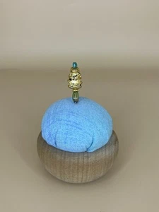Handmade Counting Pin •Frog• Cross Stitch Accessory - Picture 1 of 5