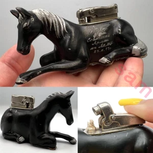 Vintage 1973 UdSSR Schreibtisch Benzin Feuerzeug Pferd Figur schwarz Metall funktioniert gut schön - Bild 1 von 9