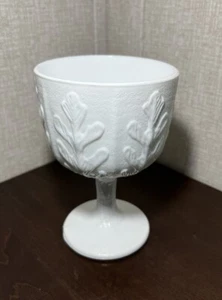Vintage FTD 1975 White Milk Glass Oak Leaf Footed Compote Bowl - Picture 1 of 8