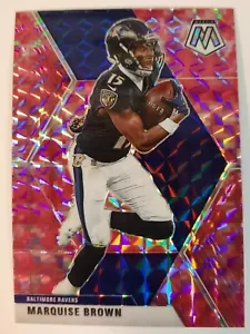 2020 Panini Mosaic MARQUISE BROWN Rosa Mimetico PRIZM #23 Baltimore Ravens - Foto 1 di 1
