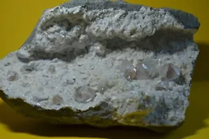 2 Generationen-Calcit auf Quarz #37 - Bild 1 von 4