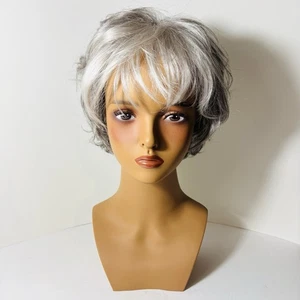 Victoria’s Secret Nina Perücke Farbe Silverstone weiche Locken durchschnittliche Kappe - Bild 1 von 9