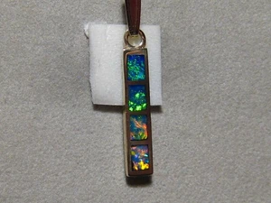 Opal Pendant , Natural Australian Gem opal , Solid 14 k yellow gold - Picture 1 of 12