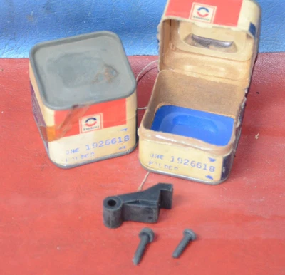 (2) 1960-69 Corvette Delco Remy Starter Brush Holders  GM 1926618 10MT 20MT 25MT - Image 1 of 4