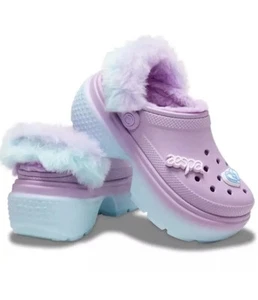 AESPA X CROCS Stomp Lined Clog Pink Women 10/Men 8 NEW K-POP (No Photo Card) - Picture 1 of 1