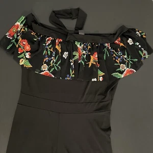 Fashion To Figure Womens Jumpsuit Black Choker Off The Shoulder Ruffle Size 2 - Picture 1 of 15