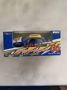 NASCAR Bristol Motor Speedway 2006 Food City 500 Sharpie Mini 1:64 Diecast Car - Picture 1 of 2