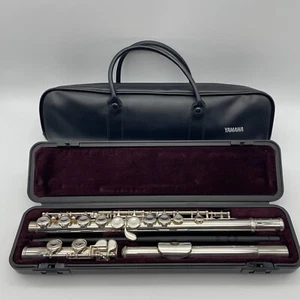YAMAHA YFL-221 Student Flute Nickel Silver Plated with Hard Case + Bag Used Good - Picture 1 of 22