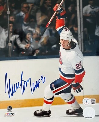 Foto 8x10 firmada por Mike Bossy de los New York Islanders con patio 91 + certificado de autenticidad Beckett Foto 1 de 2