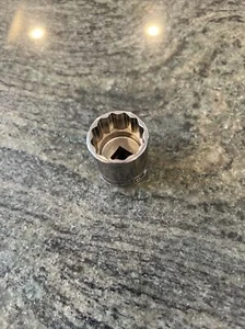 Snap-On f301 15/16" 3/8 drive sae shallow 12 point socket - Picture 1 of 6