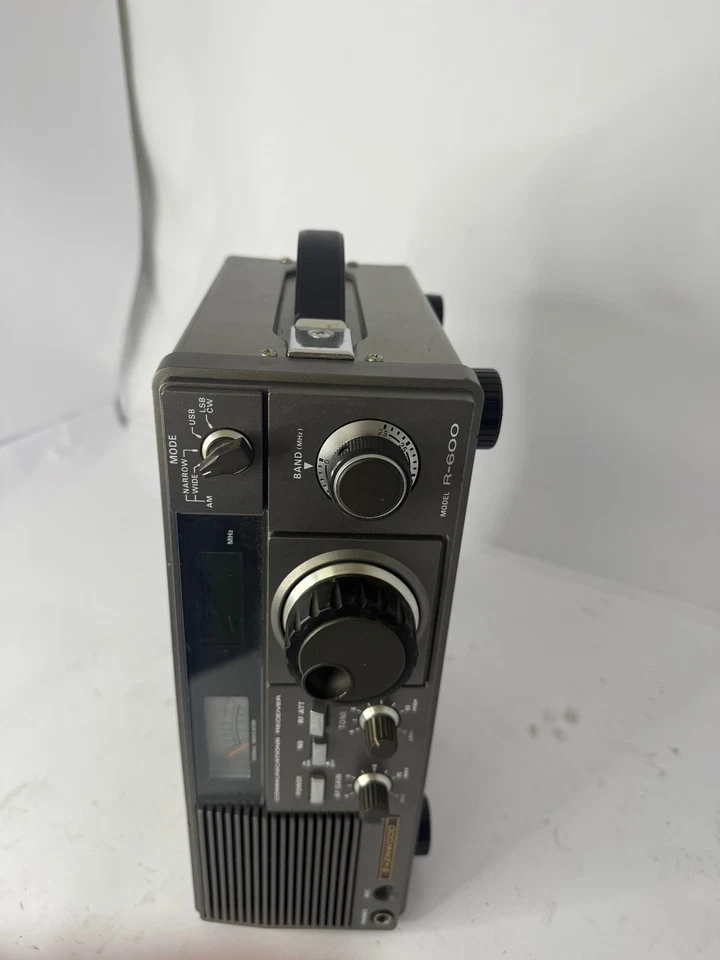 Receptor de comunicaciones Kenwood R-600 *Leer* Foto 1 de 4