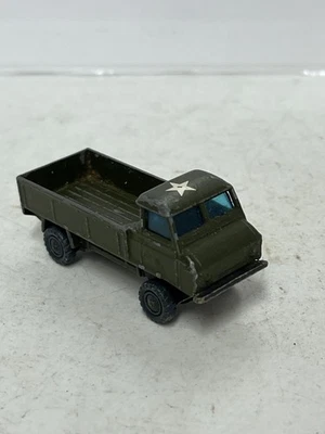 Husky Forward Control Land Rover verde ejército de Estados Unidos sin caja Foto 1 de 2