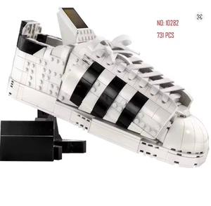 Sportschuh  Klemmbausteine Bausteine 731Teile Selbstmontage - Bild 1 von 1