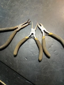 Small Pliers Lot Of 3 - Picture 1 of 3