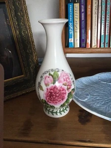 2 Portmeirian Limited Edition Millennium Rose Vase - Picture 1 of 7