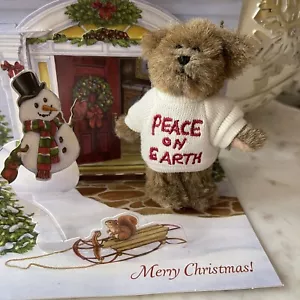 Boyds Bears 4” Mini Oso de Navidad con Suéter Blanco “Paz en la Tierra” Raro - Imagen 1 de 7