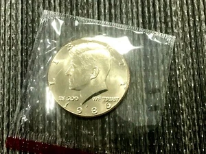 1986  D  Kennedy Half Dollar From Mint Sets In Mint Cello ( 1  coin ) - Picture 1 of 2