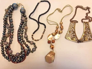 Set of 4 Fashion Women's Green Black Leopard Brown Beaded Necklaces - Picture 1 of 11