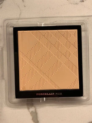 Burberry Nude Powder Sheer Luminous Pressed Powder REFILL Full Size - Image 1 of 3